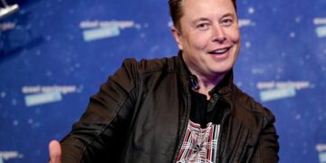 Elon Musk Adds ‘#Bitcoin’ To His Twitter Bio