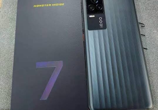 iQOO 7 to include a weight delicate, 120Hz AMOLED screen