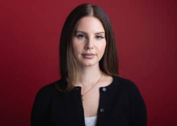 Lana Del Rey Defends New Album Cover As She Includes People of Color