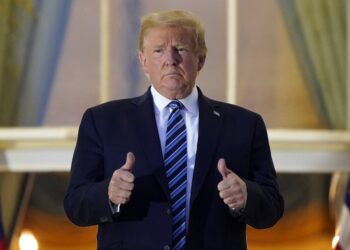 Donald Trump Broadens Limitations On Work Visas, Migration Till March