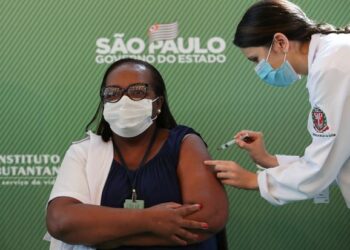 Brazil Kicks Off COVID-Vaccine Rollout With Two Approved Vaccines