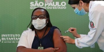 Brazil Kicks Off COVID-Vaccine Rollout With Two Approved Vaccines